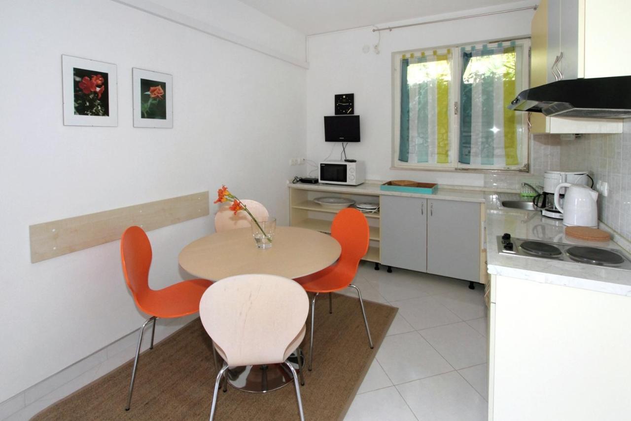 Apartments By The Sea Trogir - 11895 Εξωτερικό φωτογραφία